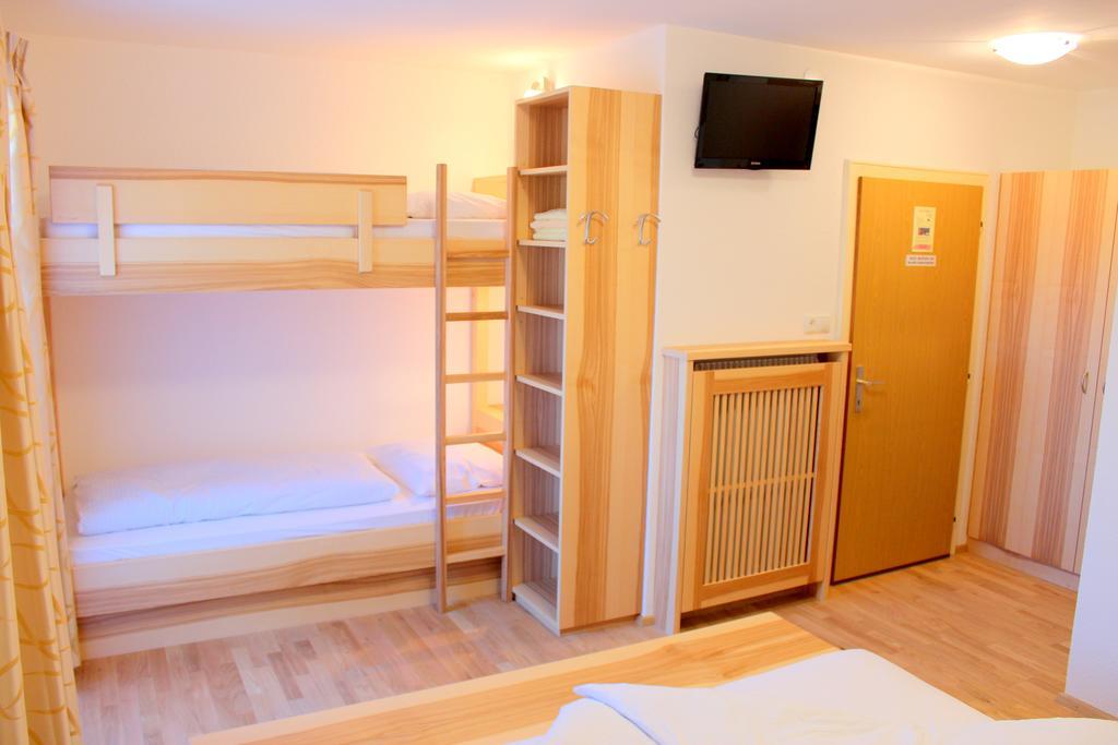 Pension Widmann Stulles Bagian luar foto